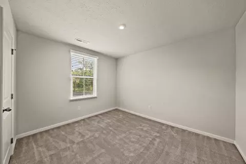Bedroom - 5006 Allens Ridge Dr, Morrow, OH 45152 photo 8 of 9