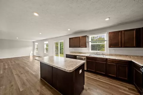 Kitchen - 5006 Allens Ridge Dr, Morrow, OH 45152 photo 5 of 5