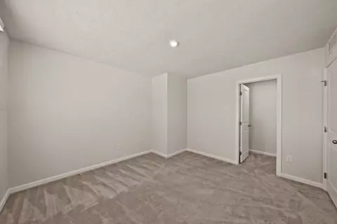 Bedroom - 5006 Allens Ridge Dr, Morrow, OH 45152 photo 5 of 9