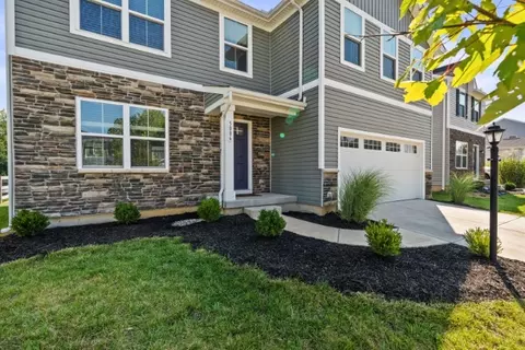 Exterior - 5006 Allens Ridge Dr, Morrow, OH 45152 photo 3 of 7