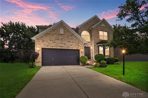 174 Fitzooth Dr, Miamisburg, OH 45342