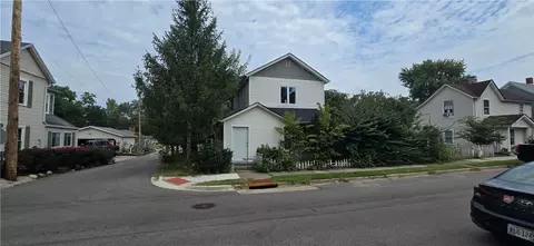 723 E Sycamore St, Miamisburg, OH 45342