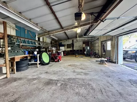 Exterior - 3335 E High St, Springfield, OH 45505 photo 11 of 13