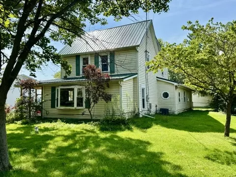 Exterior - 3335 E High St, Springfield, OH 45505 photo 1 of 13