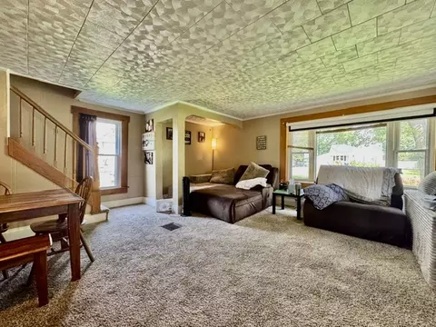 Living - 3335 E High St, Springfield, OH 45505 photo 6 of 6