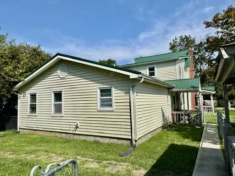 Exterior - 3335 E High St, Springfield, OH 45505 photo 6 of 13