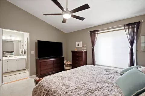 Bedroom - 1157 Timbertrail Ct, Centerville, OH 45458 photo 5 of 6