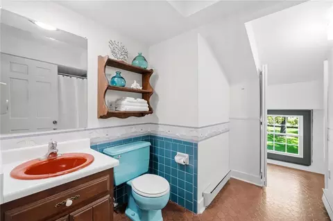 Bath - 6535 Weidner Rd, Springboro, OH 45066 photo 5 of 7