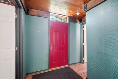 Entry Way - 6535 Weidner Rd, Springboro, OH 45066 photo 1 of 7