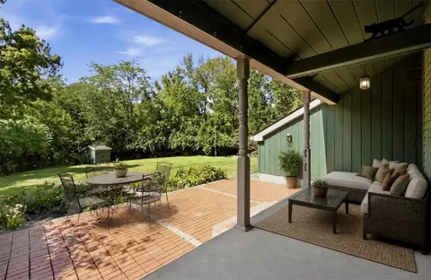 Exterior - 6535 Weidner Rd, Springboro, OH 45066 photo 7 of 21
