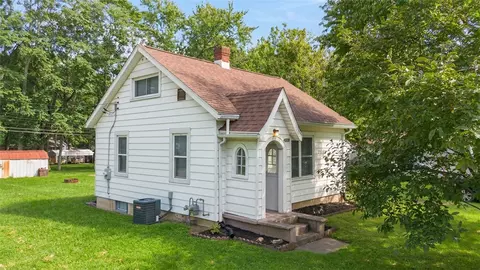 4520 Canyon Rd, Dayton, OH 45414