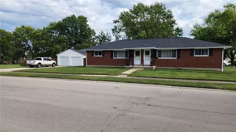 114 W Herr St, Englewood, OH 45322