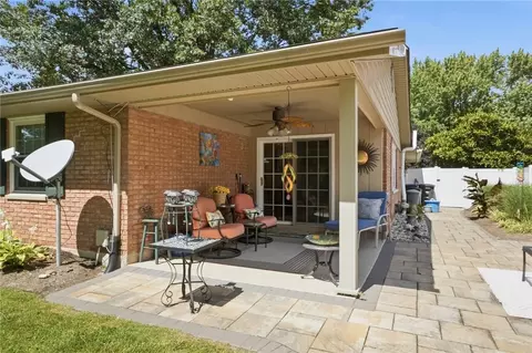 Exterior - 271 Edgebrook Dr, Centerville, OH 45459 photo 15 of 17