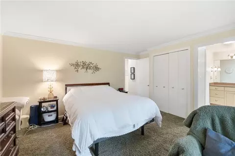Bedroom - 271 Edgebrook Dr, Centerville, OH 45459 photo 3 of 6