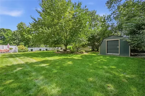 Exterior - 271 Edgebrook Dr, Centerville, OH 45459 photo 9 of 17