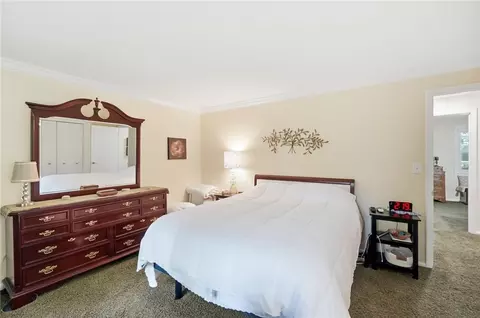 Bedroom - 271 Edgebrook Dr, Centerville, OH 45459 photo 2 of 6