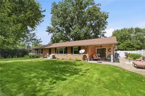 Exterior - 271 Edgebrook Dr, Centerville, OH 45459 photo 8 of 17