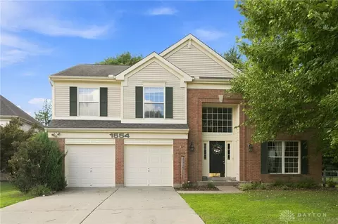 1554 Hunt Club Dr, Milford, OH 45150