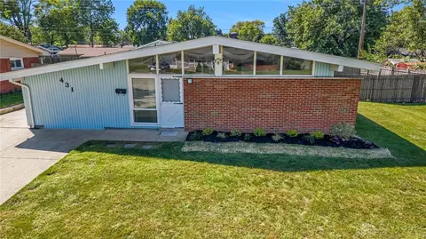 431 Townsend Pl, Dayton, OH 45431