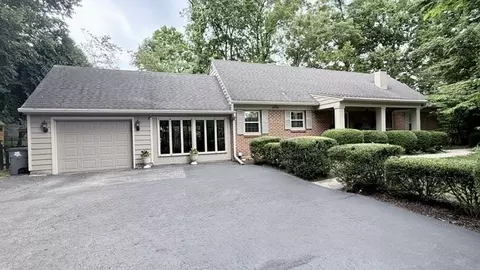 106 S Ridge Ave, Troy, OH 45373