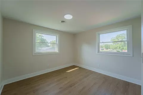 Bedroom - 4889 Becker Dr, Dayton, OH 45417 photo 5 of 8