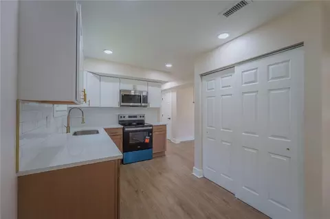 Kitchen - 4889 Becker Dr, Dayton, OH 45417 photo 3 of 3