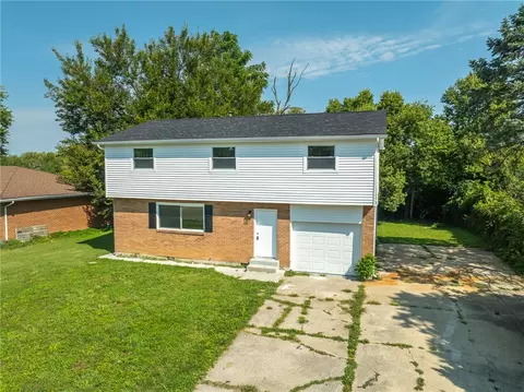 4889 Becker Dr, Dayton, OH 45417
