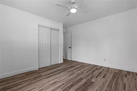 Bedroom - 4475 Willow Run Dr, Beavercreek, OH 45430 photo 4 of 5