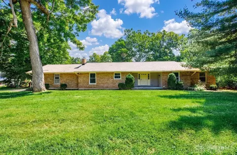4690 Huston Rd, Hamilton, OH 45013
