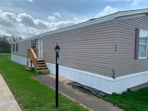 300 N South St #41, New Vienna, OH 45159