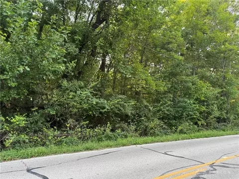 651 Crawford Toms Run Rd, New Lebanon, OH 45345