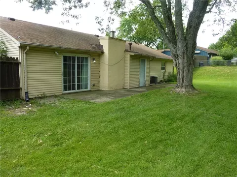 Exterior - 75 Benzell Dr, Centerville, OH 45458 photo 1 of 2