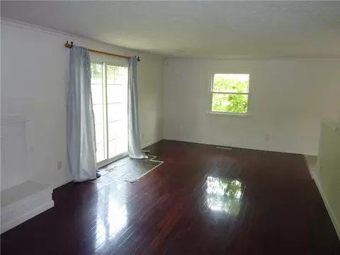 Living - 75 Benzell Dr, Centerville, OH 45458 photo 2 of 2