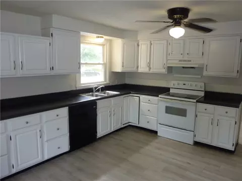 Kitchen - 75 Benzell Dr, Centerville, OH 45458 photo 1 of 1