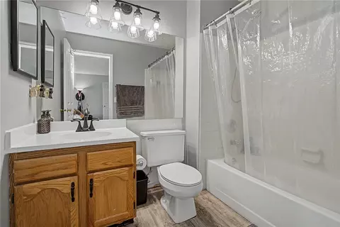 Bath - 774 Stoneharbor Ln, Maineville, OH 45039 photo 5 of 5