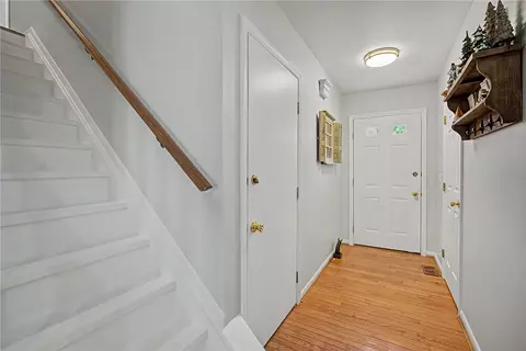 Entry Way - 774 Stoneharbor Ln, Maineville, OH 45039 photo 1 of 2