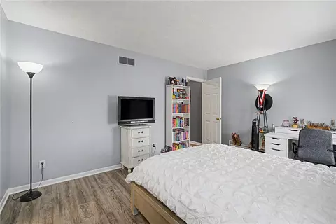 Bedroom - 774 Stoneharbor Ln, Maineville, OH 45039 photo 5 of 5