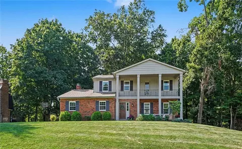 1182 Eagle Ridge Rd, Milford, OH 45150