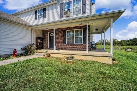 Exterior - 3436 Beal Rd, Franklin, OH 45005 photo 3 of 8