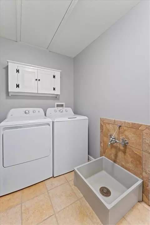 Other - 125 E Doris Dr, Fairborn, OH 45324 photo 9 of 12