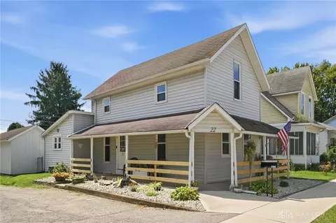 22 W 3rd St, West Alexandria, OH 45381