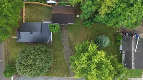 View/Area - 1015 Hillcrest Ave, Springfield, OH 45504 photo 2 of 11