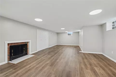 Living - 600 Cushing Ave, Kettering, OH 45429 photo 9 of 10