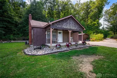 10526 Mudlick Rd, Germantown, OH 45327