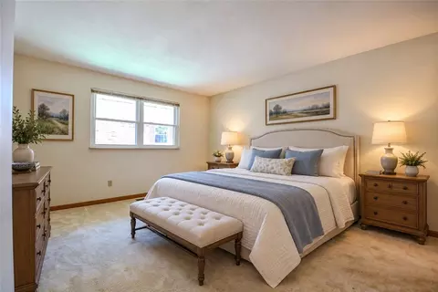 Bedroom - 2016 E Oak Tree Dr, Kettering, OH 45440 photo 1 of 8