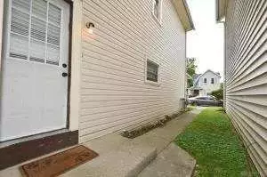 302 E Northern Ave, Springfield, OH 45503 photo 2