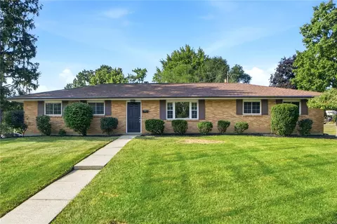 2630 Hazelbrook Dr, Dayton, OH 45414