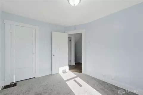 Bedroom - 41 Pointview Ave, Dayton, OH 45405 photo 4 of 8