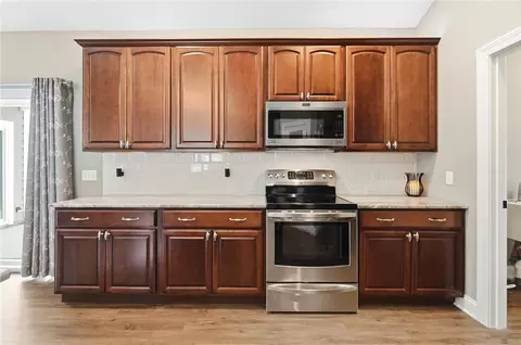 Kitchen - 1379 Bourdeaux Way, Centerville, OH 45458 photo 2 of 5