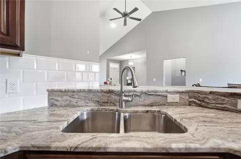 Kitchen - 1379 Bourdeaux Way, Centerville, OH 45458 photo 4 of 5